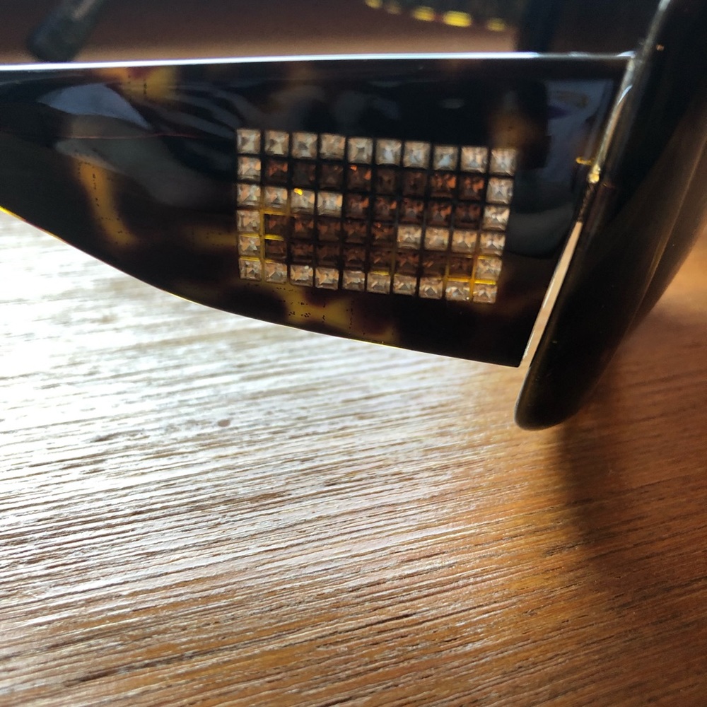 Fendi Dark Havana Sunglasses